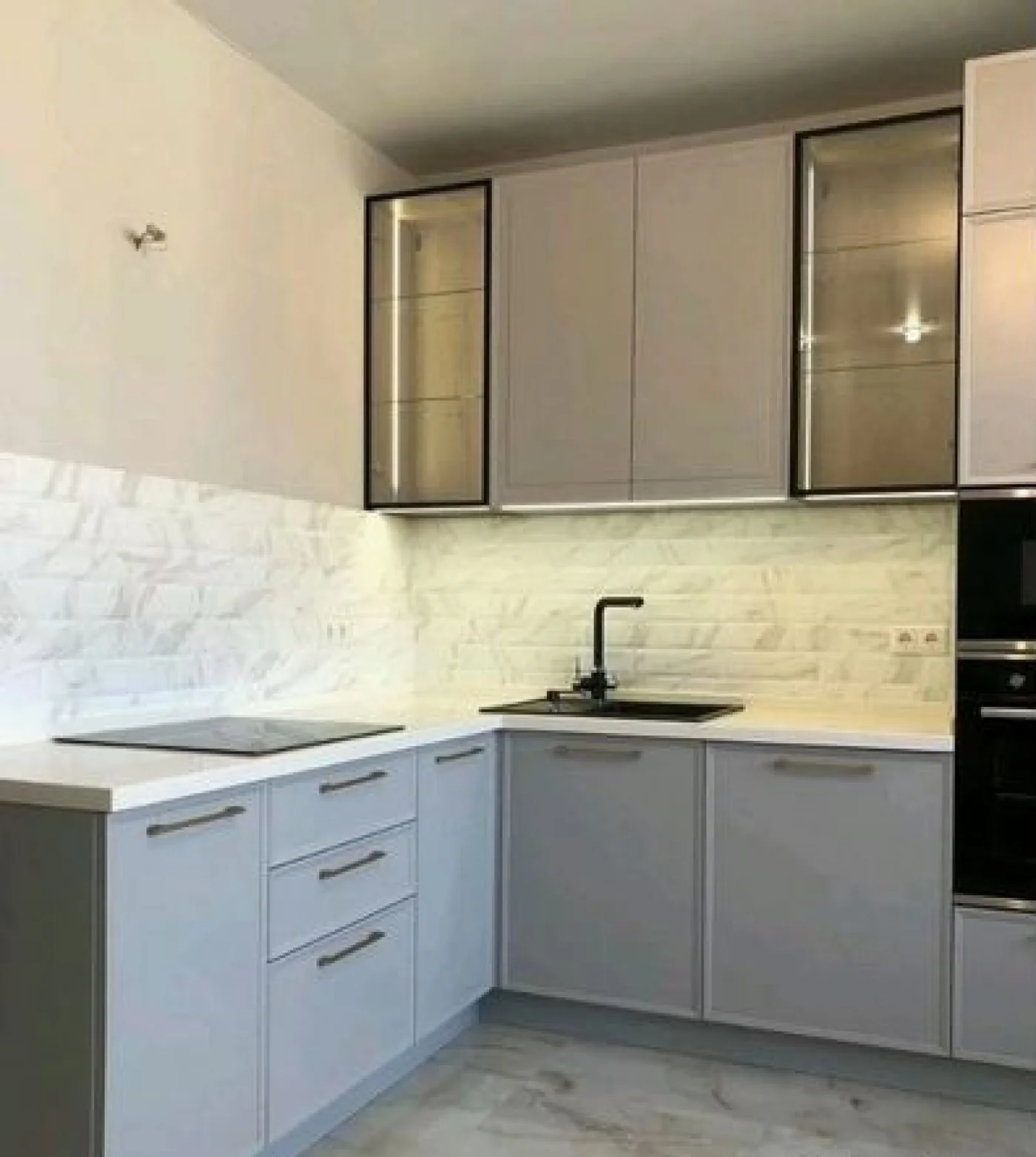 Кухни на заказ под ключ с гарантией 12 месяцев